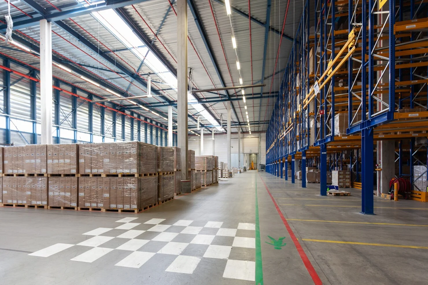 view-full-warehouse-with-forklift_181624-44643